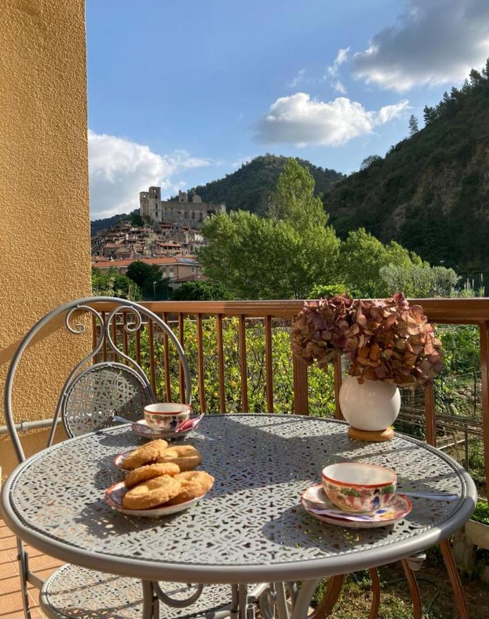 La Tillanzia Dolceacqua Exteriör bild