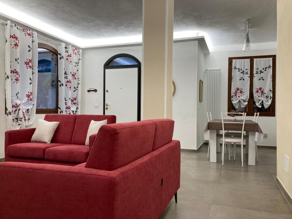 La Tillanzia Dolceacqua Exteriör bild